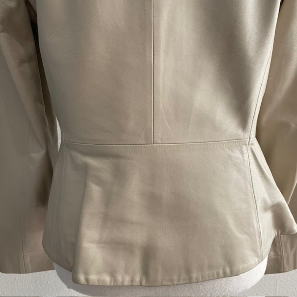 Vintage TAHARI Leather Jacket - Picture 7 of 8